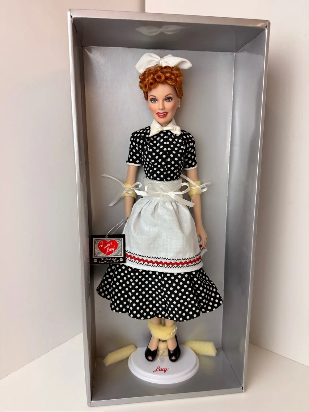 Vintage‎ Franklin Mint I Love Lucy Lucille Ball Vinyl Portrait Doll 16” Box
